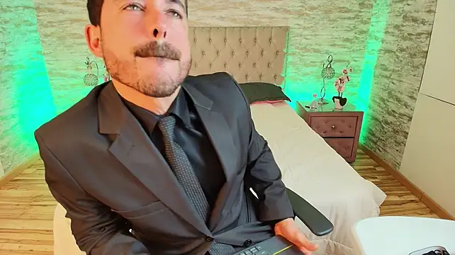 Adams_Sanz Show Webcam