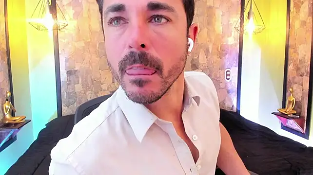 عرض كام Adams_Sanz