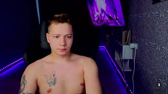 Karl_Night_ webcam show