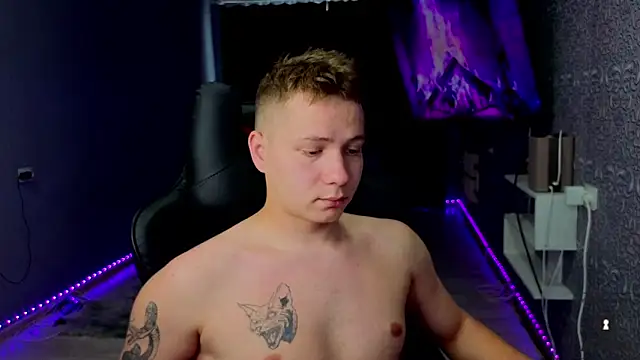 Karl_Night_ webcam show