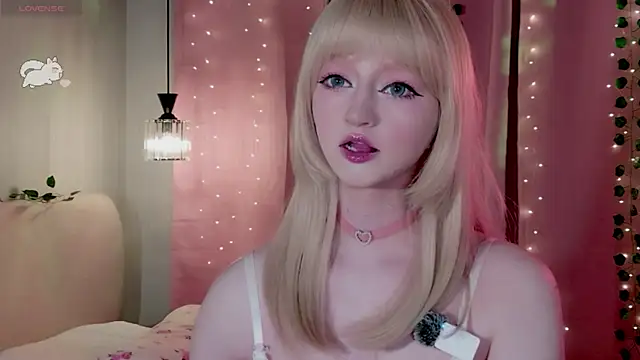 effy_dollie Шоу с уебкамера