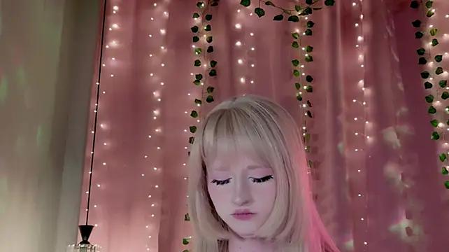 Webkamerová show effy_dollie