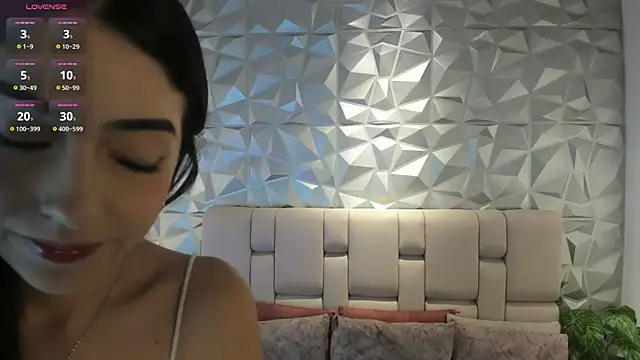 mell_muller Adlı Modelin Canlı XXX Sohbeti