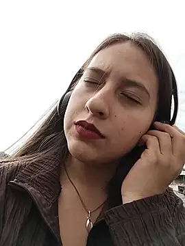 Chat XXX ao vivo de rouse_lux