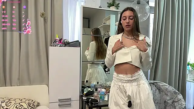 selena_favn's Webcam Show