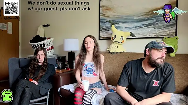 manicpixiedreamfrog's Webcam Show