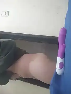 Tomboyhot77 Шоу с уебкамера
