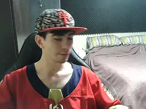 highonbwc Show in webcam