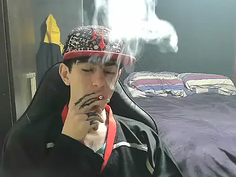 highonbwc Show in webcam