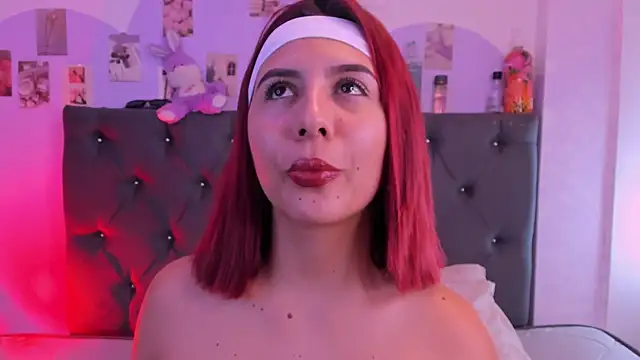 violeta_blaze1 webcam show