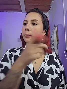 violeta_blaze1's Live XXX Chat