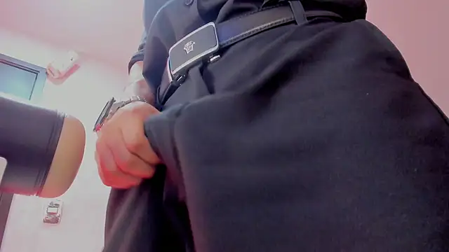 عرض كام DylanRoyce_