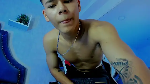 Webkamerová show DylanRoyce_