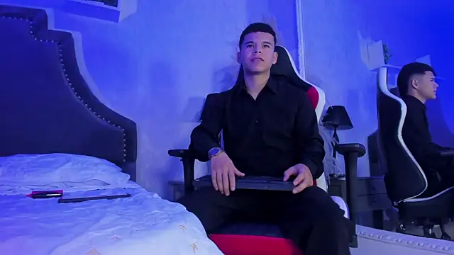 DylanRoyce_'s Webcam Show