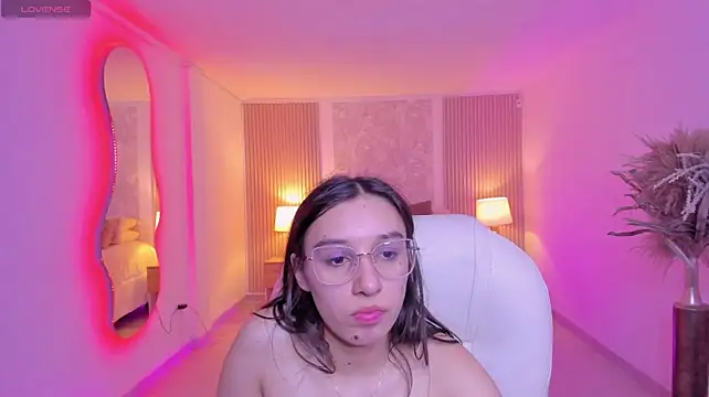 ANGIE-SMITH Chat XXX live