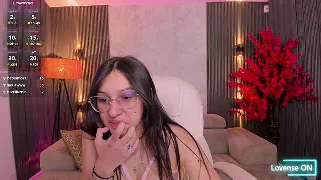 ANGIE-SMITH Show in webcam