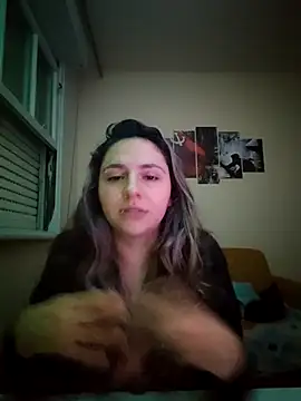 KouklaHot's Live XXX Chat