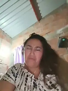 alejandra-titis' Webcam Show