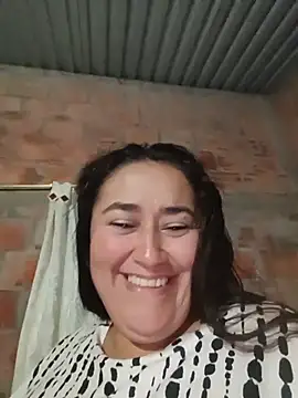 alejandra-titis: вебкам-шоу