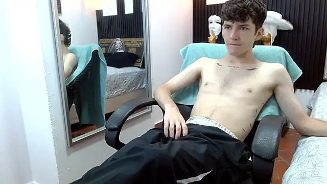 trevor_mob Webcam Show