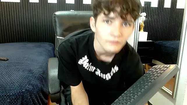 trevor_mob webcam show
