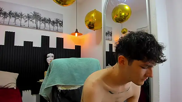 trevor_mob Adlı Modelin Web Kamerası Şovu