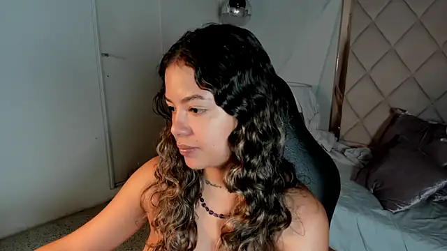 dulce_lyraa1's Live XXX Chat