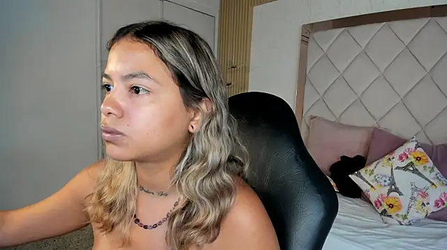Chat XXX ao vivo de dulce_lyraa1