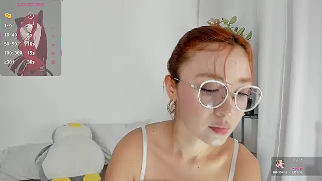 Mia-Valeria- 现场XXX聊天