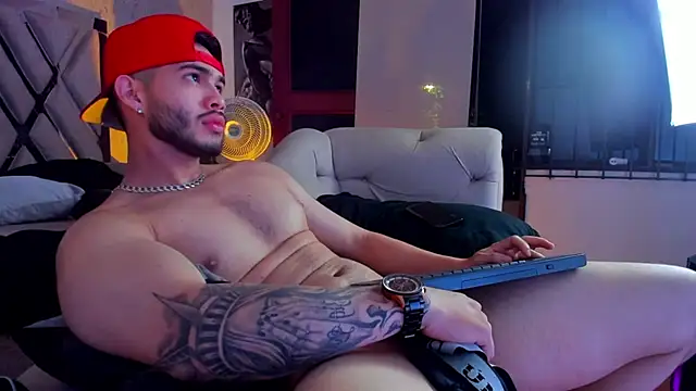 عرض كام Vincentblack
