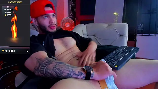 Vincentblack Adlı Modelin Web Kamerası Şovu