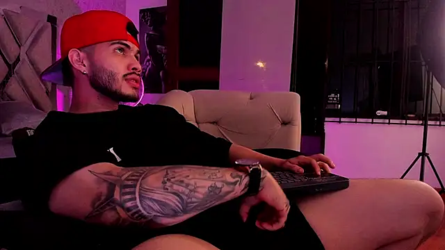 Show modela Vincentblack na web-kameri