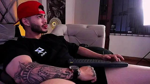 Chat +18 de Vincentblack ao vivo