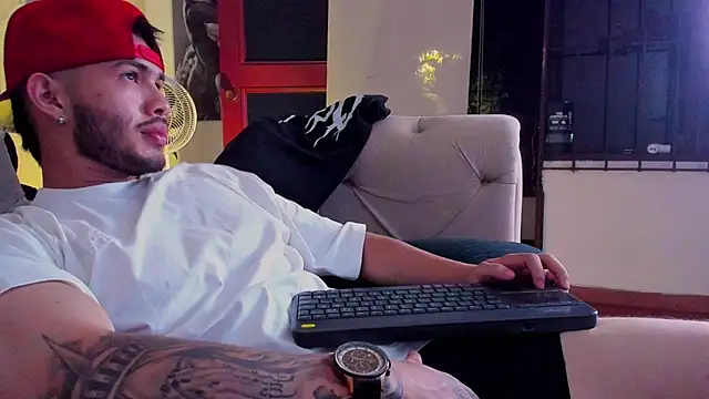 عرض كام Vincentblack