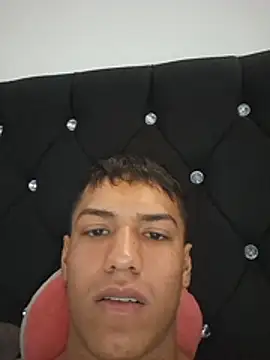 Show modela Pardokevin na web-kameri