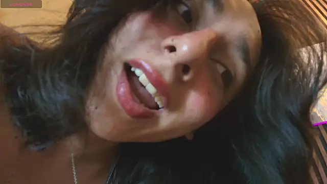 عرض كام Elisasue