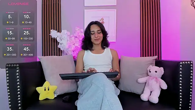 Elisasue Pertunjukan Webcam