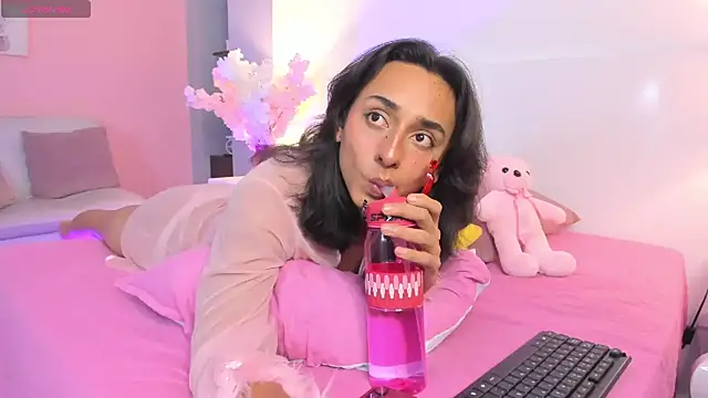 Elisasue Adlı Modelin Web Kamerası Şovu