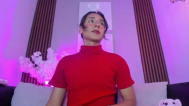 Show modela Elisasue na web-kameri