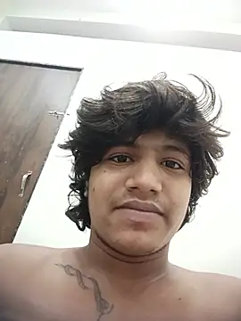 Parnika_Singh Pertunjukan Webcam