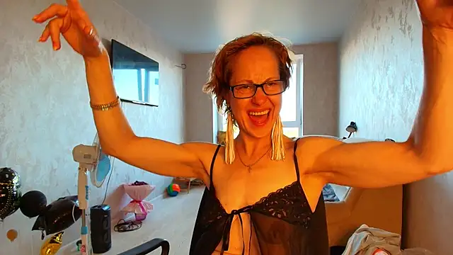 LioraWeiss – Live XXX-chat
