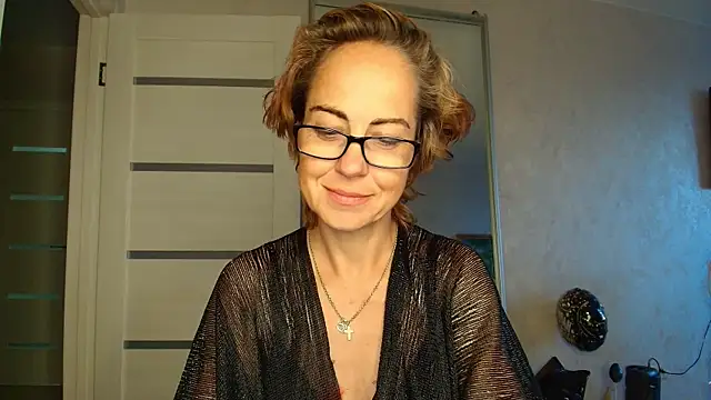 XXX chat uživo modela LioraWeiss