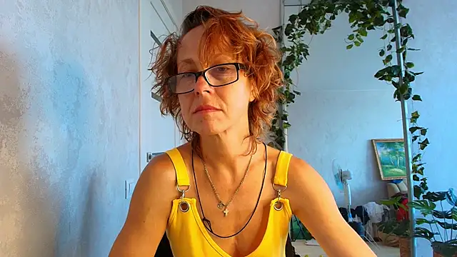 XXX chat uživo modela LioraWeiss