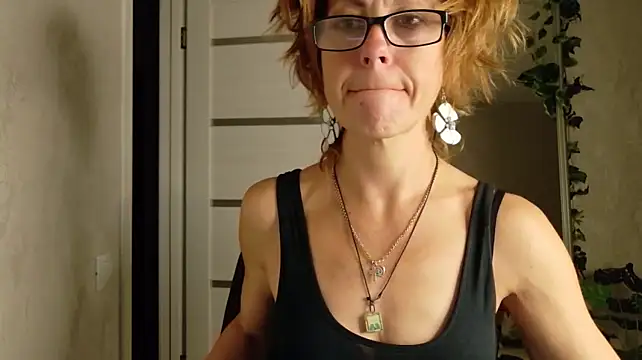 LioraWeiss – Live XXX-chat