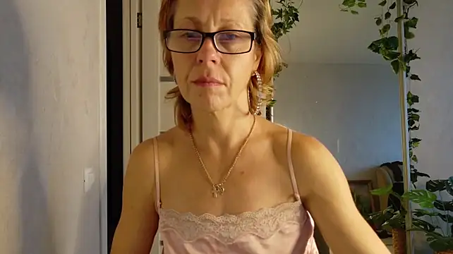 LioraWeissn Live XXX chat