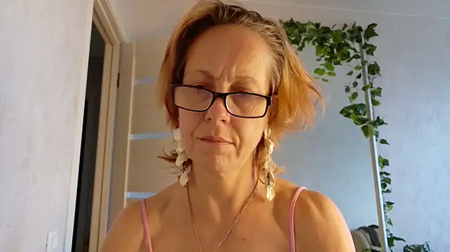 LioraWeiss Live XXX-Chat