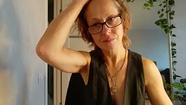 Czat XXX na żywo – LioraWeiss