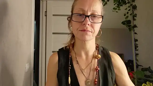 Živý XXX chat LioraWeiss