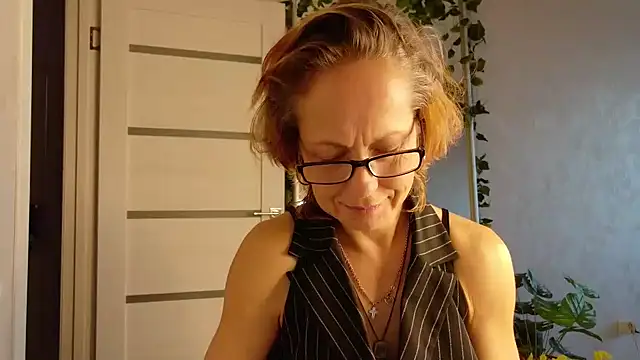 LioraWeiss – Live XXX-chat