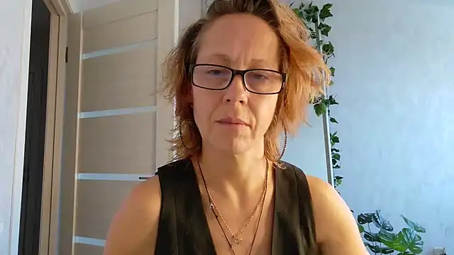 LioraWeiss 网络视讯表演